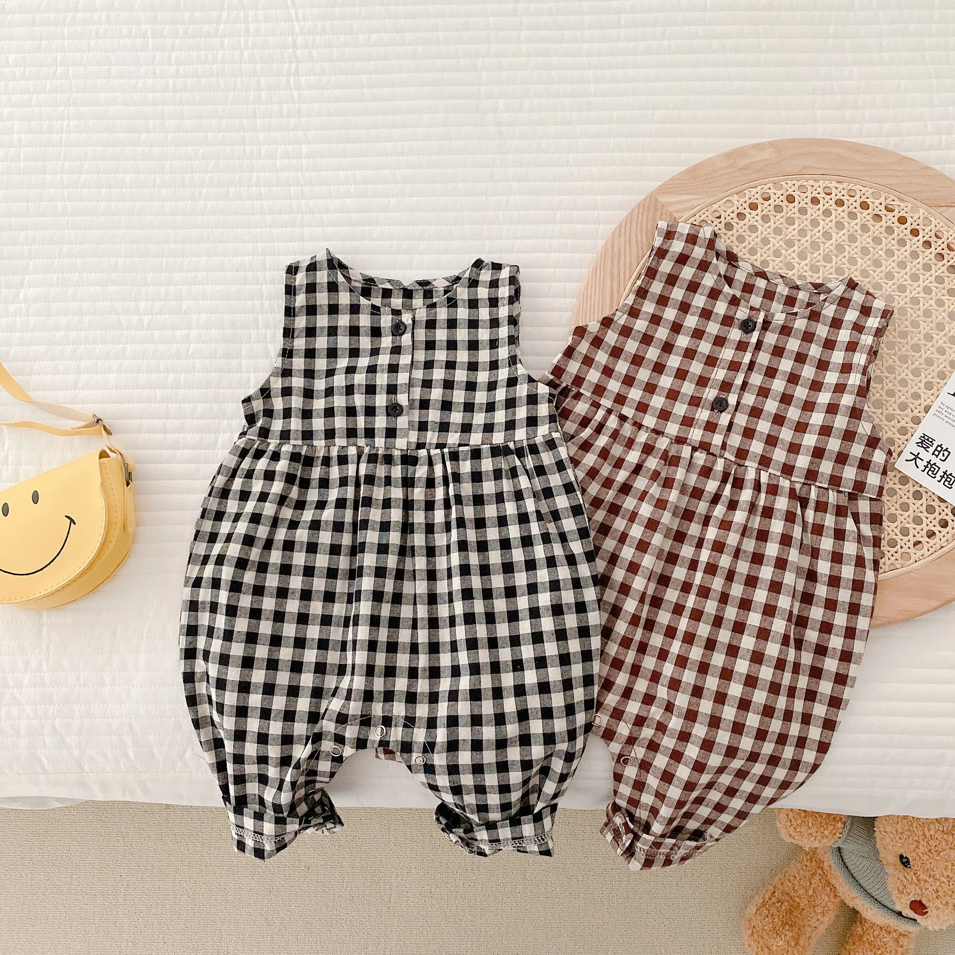 

Fashion Newborn Baby Rompers Cotton Sleeveless Black Plaid and Red Plaid Toddler Girls Jumpsuit Baby Boys One Piece Overall
