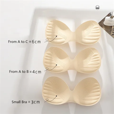 Жалаңаш милф оның аяғын көтерді