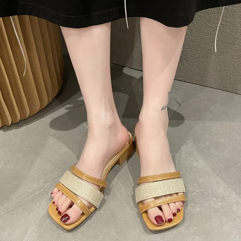 Women's Slippers Summer New Square Toe Open-toe Thick Heel Sandals Women's Korean Version Medium Heel Plus Size 42 Women's Shoes