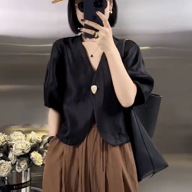 

Solid Color Design Sense Short Sleeved Top For Women V-neck Lantern Sleeve Short Jacket For Summer Thin Style
