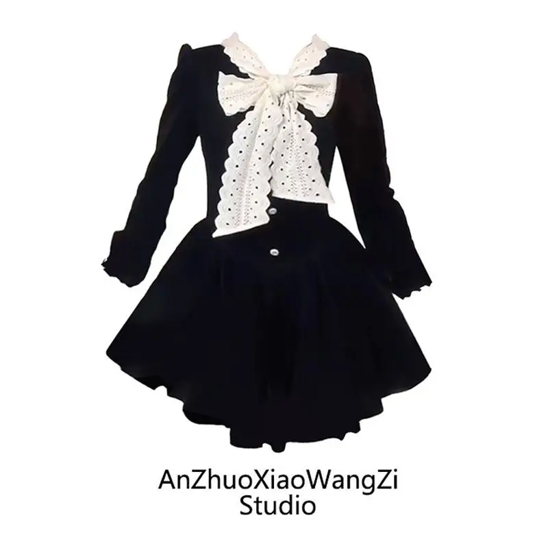 Бархатное платье с кружевной строчкой во французском стиле женское бархатное 2023