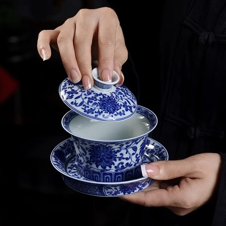 Цзиндэчжэнь Qitang сине-белый фарфоровый точечный рабочий блоклок ветка Gaiwan