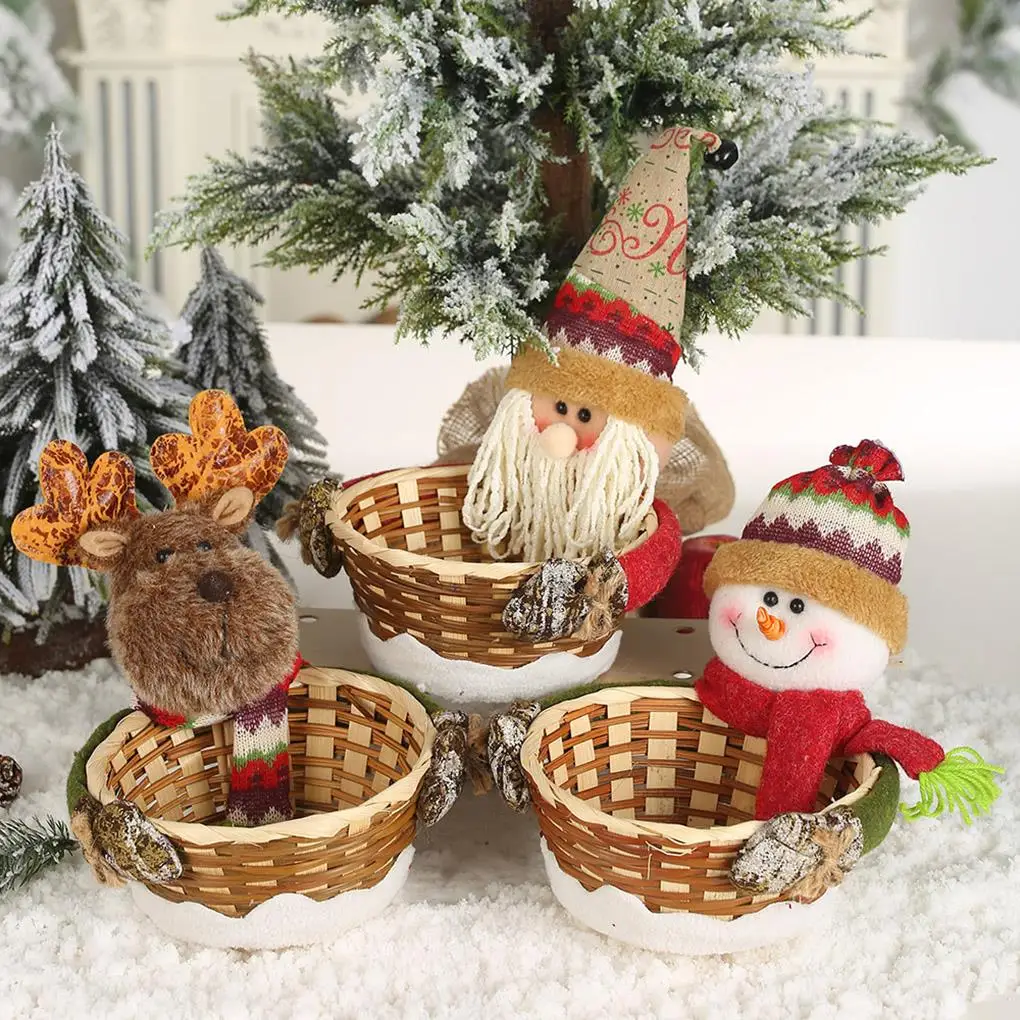 

Rattan Christmas Wreath with 4 Plush Dolls Front Door Garland Holiday Hanging Pendant Home Kitchen Wall Window Ornaments