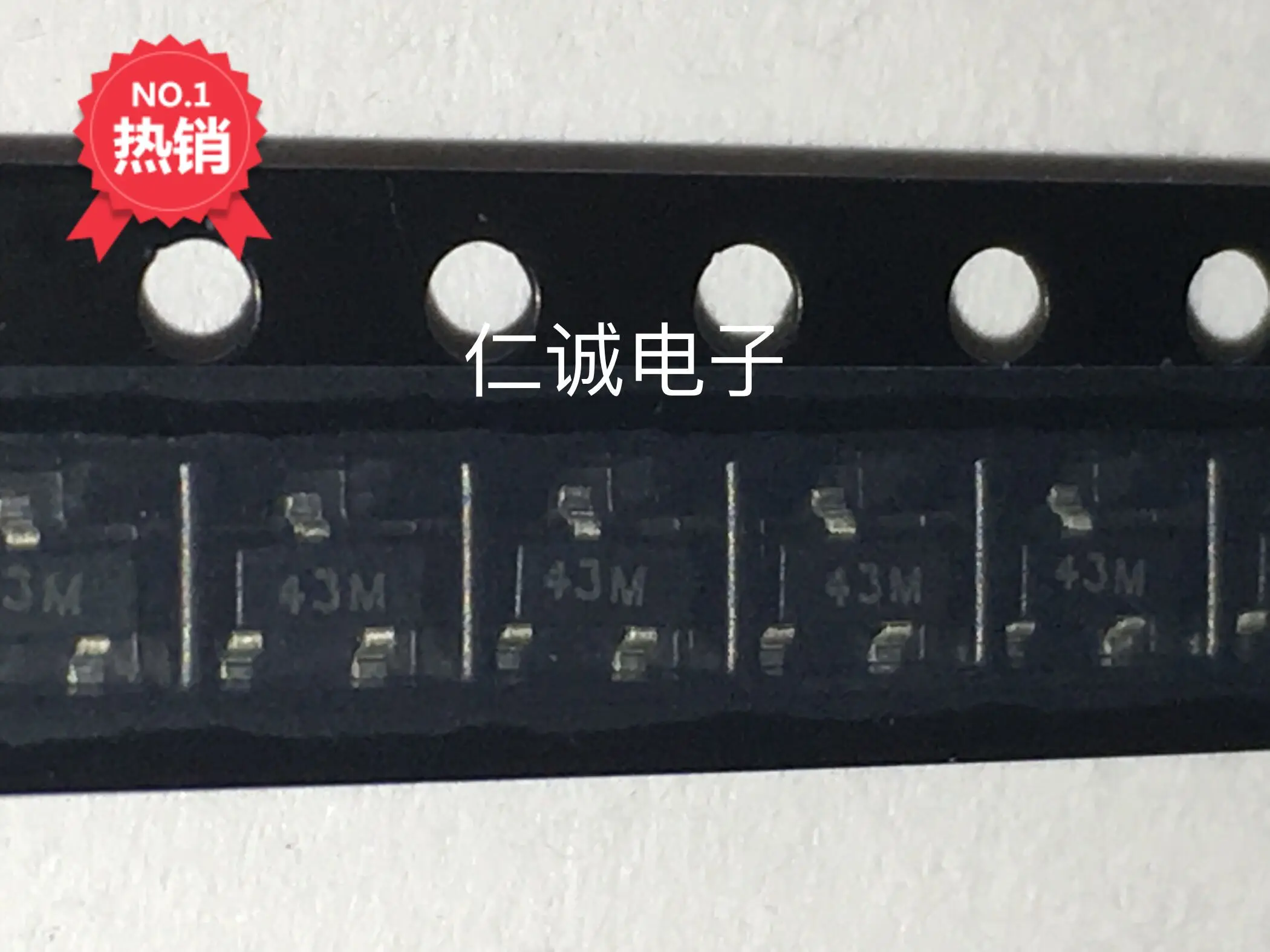 

30pcs orginal new ZR431LF01TA silk screen 43M SOT-23