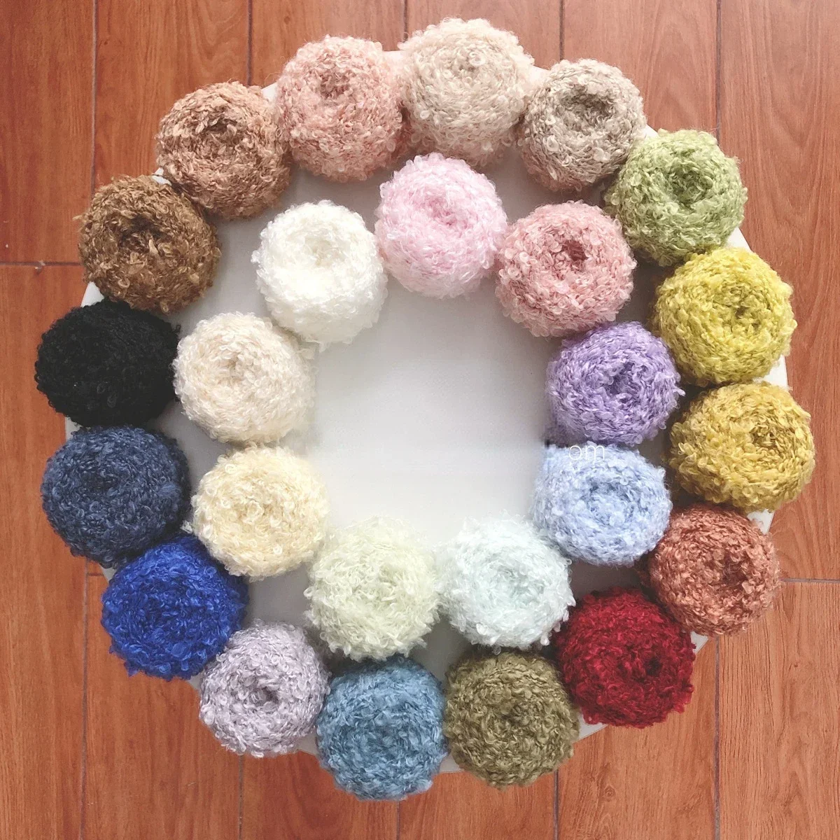 Шерстяная плюшевая пряжа для вязания 50г