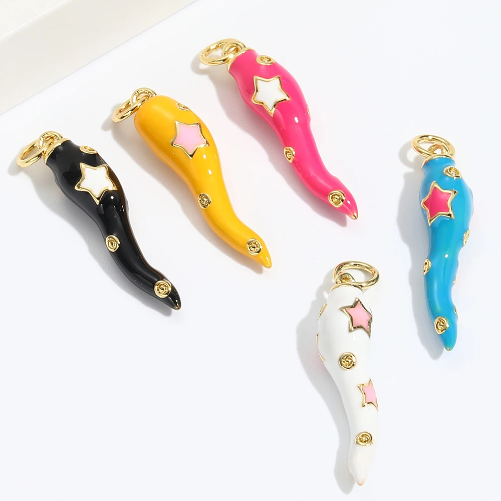 

Colorful Boho Pepper Bohemian Earrings Necklace Bracelet Charms Food Plants Diy Pendant Designer Charms Nail Phone Butterfly