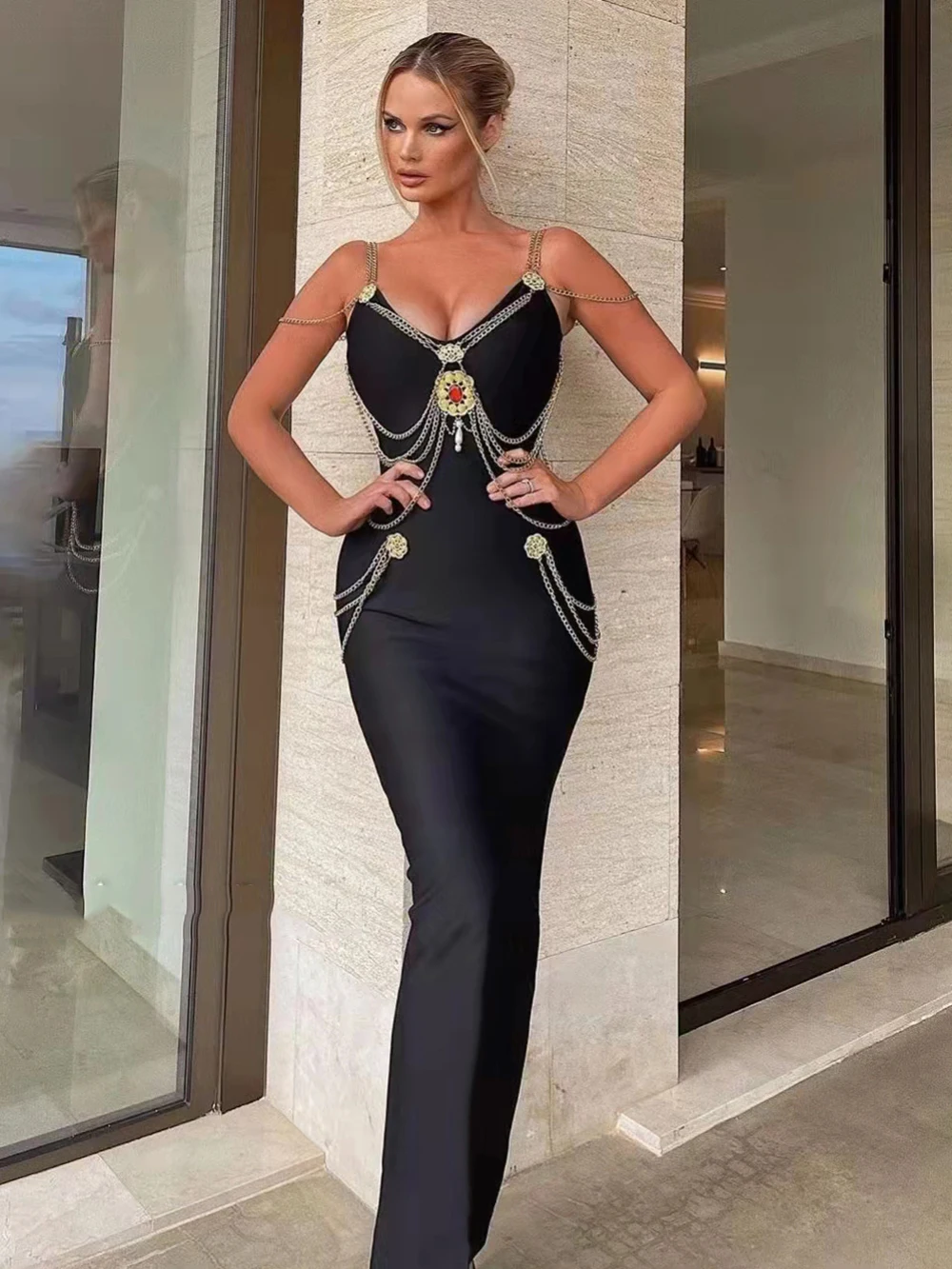 

Женское длинное Бандажное платье, черное облегающее платье на тонких бретелях с V-образным вырезом и кристаллами, клубвечерние праздничное ...
