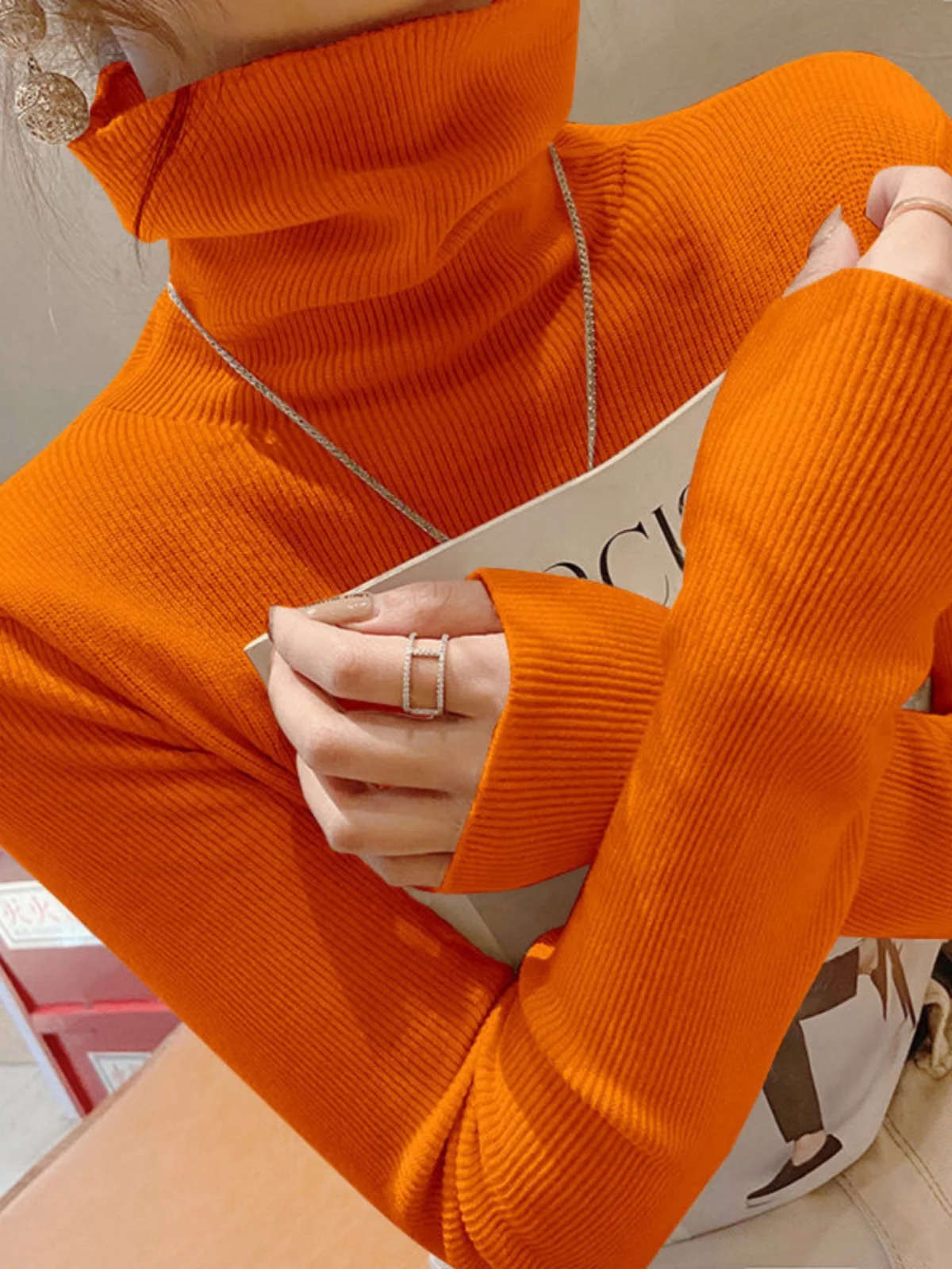 Нижняя рубашка с ворсовым воротником женская весна и осень новый облегающий