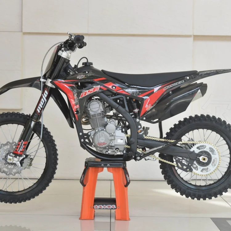 Фото Легкий дизайн, хит продаж: внедорожный мотоцикл YX250CC для взрослых, с вертикальным одноцилиндровым 4-тактным двигателем с воздушным охлаждением и кикстартером. №3