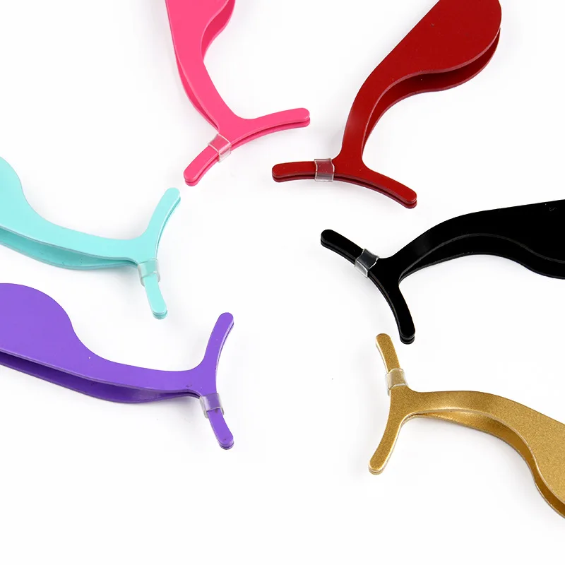 

1 Piece Eyelash Clip, Eyelash Patch, Curler and Eyelash Extension Forceps, Auxiliary Clip, Makeup Tool