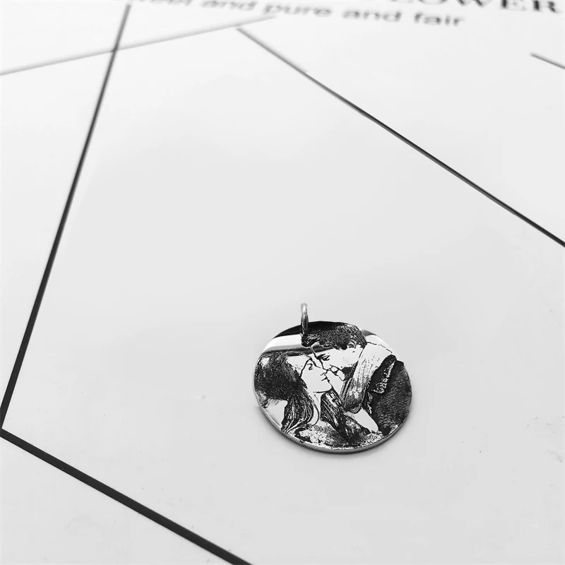 HIBODY Custom Photo Portrait Necklace Personalized Baby Drawing Best Father's Day Gift Stainles Steel Engraved Jewelry