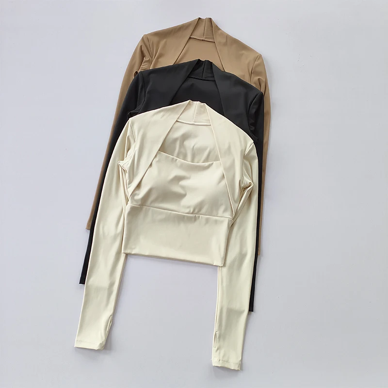 Топ женский спортивный с подушкой для фитнеса длинным рукавом