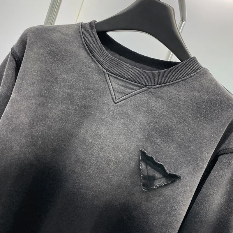 Рисунок 3 - Толстовка для мужчин и женщин