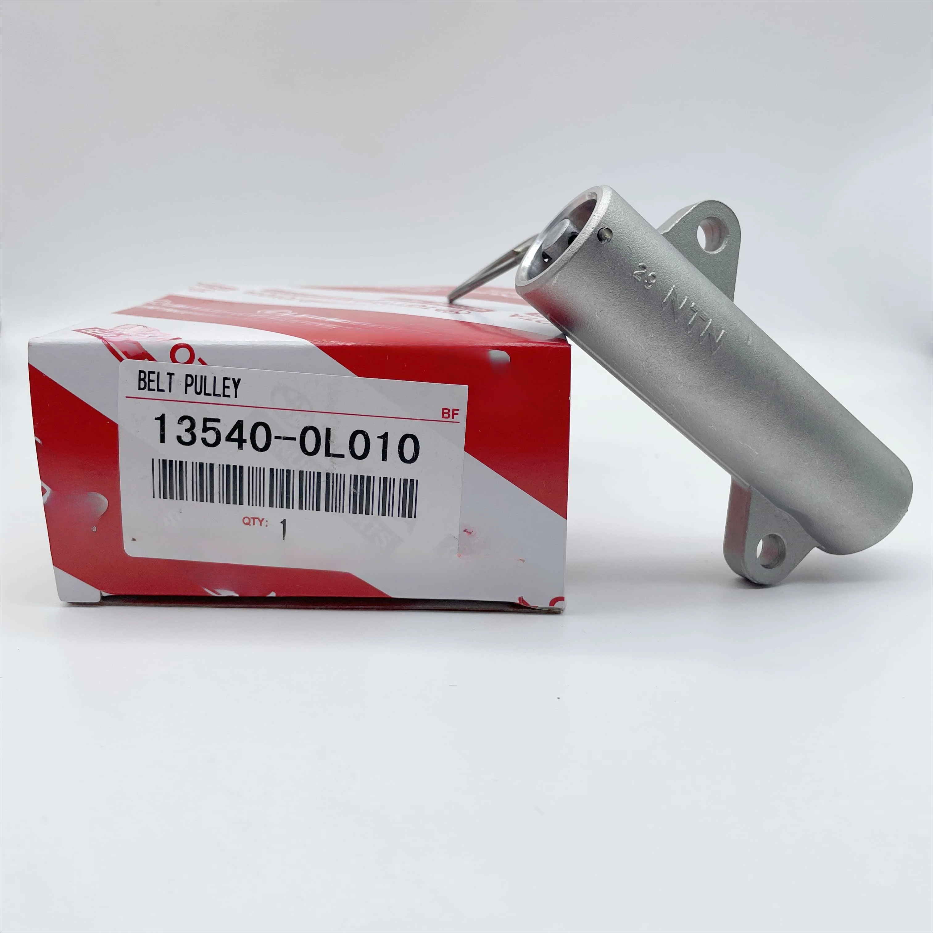 Натяжитель шкива ремня ГРМ в сборе для Toyota Hilux Oyota Platforma 135400 L010 13540-0L010