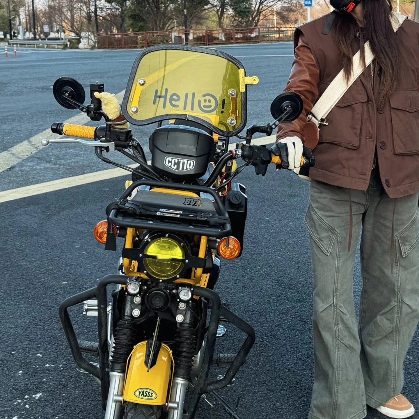 Фото Для Honda CC110 Cross Cub 110 Утолщённое переднее ветровое стекло из поликарбоната в ретро-стиле, устойчивое к царапинам, аксессуары для мотоцикла. №5