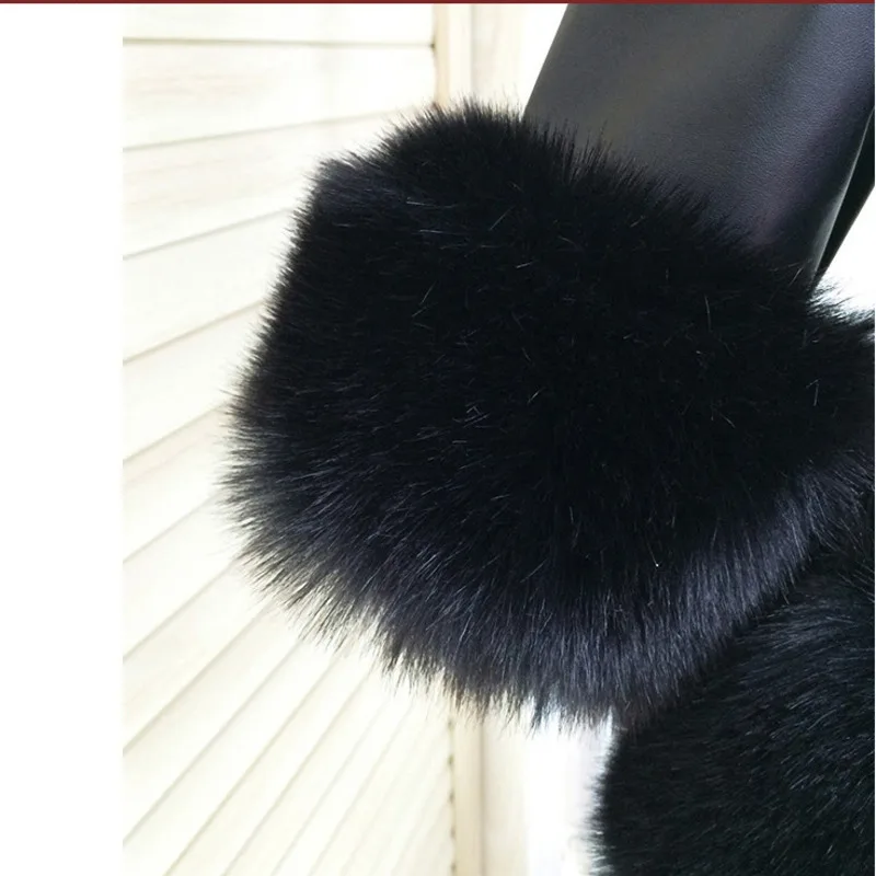 Famale 2023 Winter Elegant PU Leather Coats Women Autumn Loose Long Sleeve Turn-down Collar Patchwork Artificial Fur Short Coat