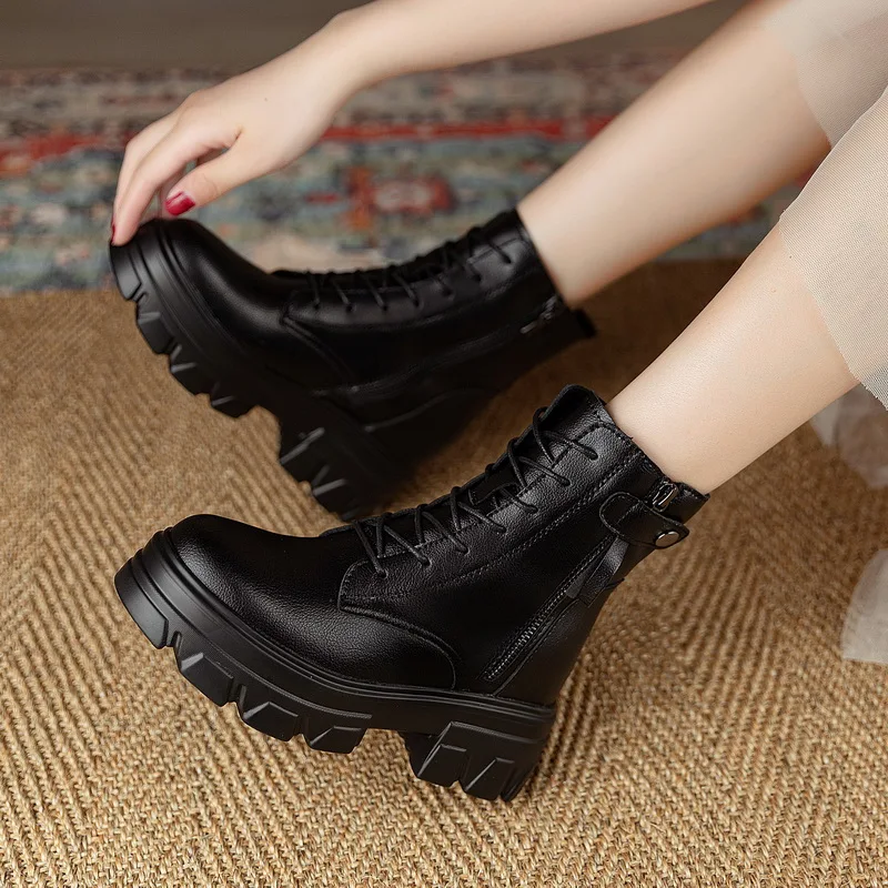 Женские ботинки-мартинсы с внутренней подкладкой новинка весны 2022 британская