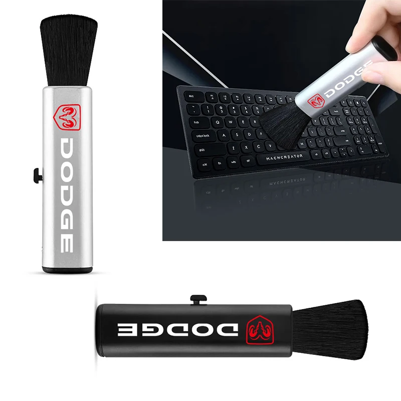 

1pcs Car Logo Retractable Cleaning Brush Computer Keyboard Cleaning Brush for Dodge Caravan Neon Viper Demon RAM 1500 2500 3500