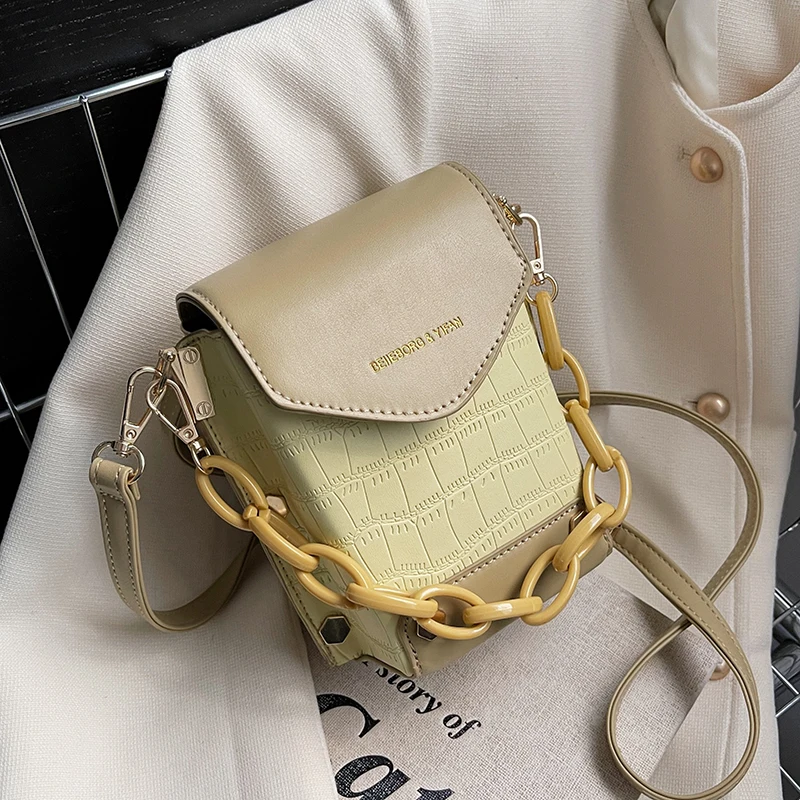 

Sweet Mini PU Leather Flap Crossbody Bags for Women 2022 Summer Fashion Shoulder Luxury Handbags and Purses Acrylic Chain Tiny