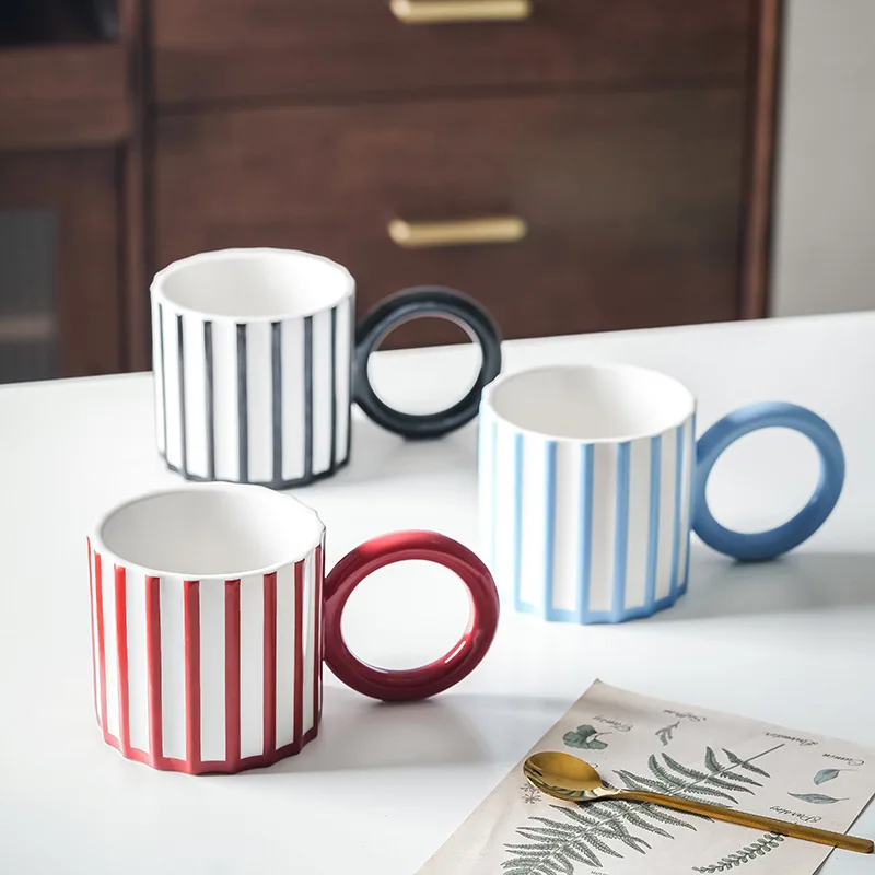 

Ceramic Mug Milk Tea Cup Handle Drinkware Home Office Mug Christmas Gift Porcelain Hot Coffee Cups Taza Ceramica Microwave Oven