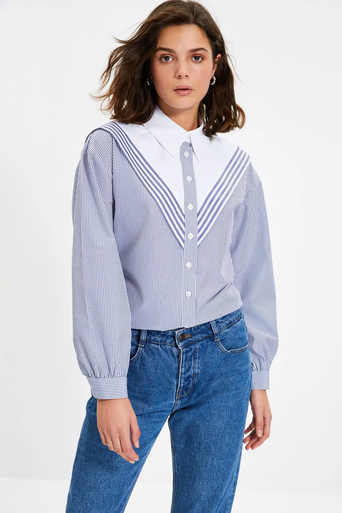 

Trendyol Striped Shirt TWOAW22GO0414