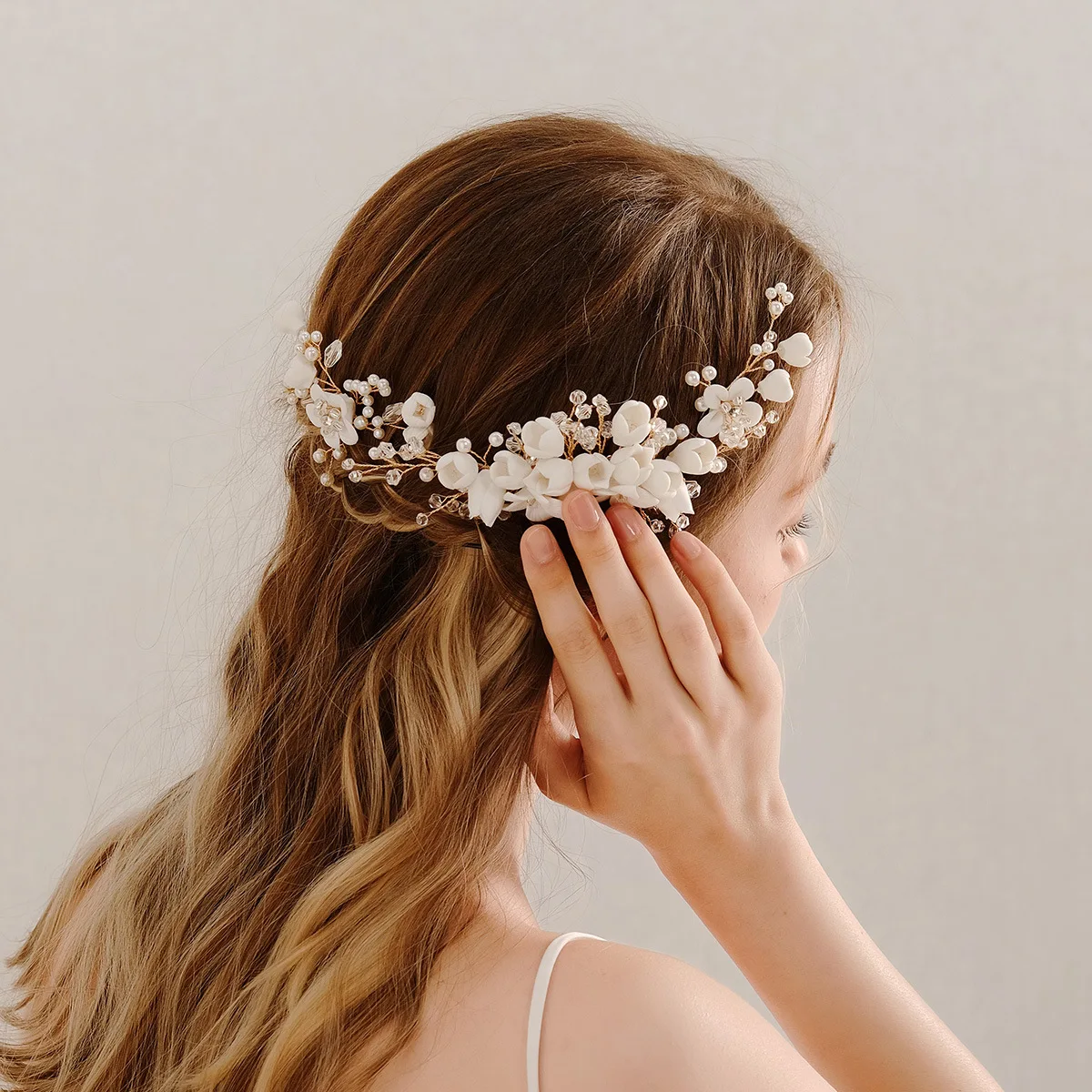 

Элегантная шпилька для волос с искусственным жемчугом и цветком ручной работы, свадебный головной убор, украшения для волос, аксессуары для волос для девочек