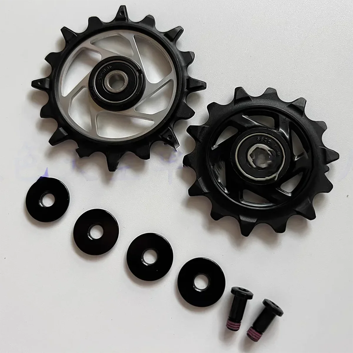 Комплект роликов SRAM XX SL T-Type 11.7518.104.006 |   Волшебное колесо с антиблокировочной системой |   Верхний шкив 14T и нижний шкив 16T |   Стальные подшипники |   AXS (art.: 3920db26795e4) - 3920db26795e4