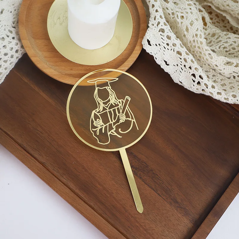 

Акриловый топпер для торта "Золотая шляпа холостяка"