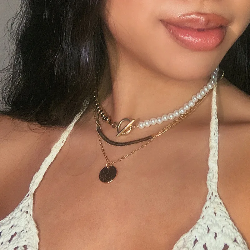 

Trendy Creative Multi-Layered Pearl Coin Pendant Necklace for Women Clavicle Chain Simple Jewelry