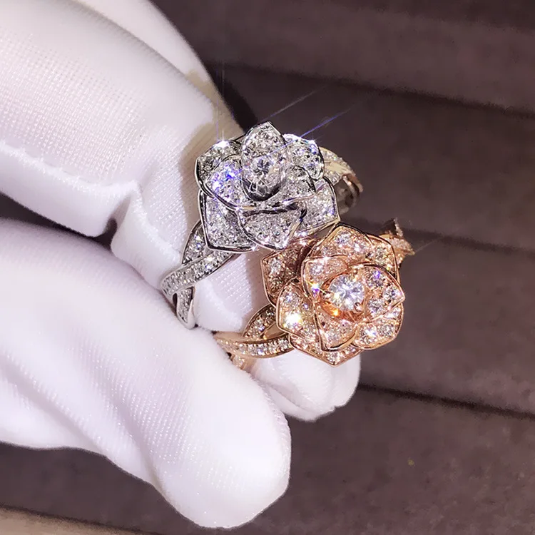

Hot Selling Luxury Flower Diamond Crystal Zircon Ring Female Full Diamond Micro Inlay Engagement Wedding Ring For Women Jewelry