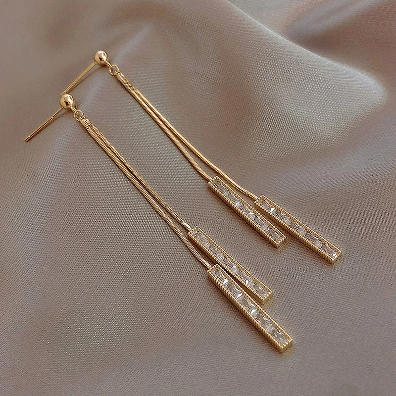 

2022 New Trend Luxury Tassel Zircon Dangle Earrings for Women's Korean Fashion Wedding Charm Jewelry Party Girl Drop Accessories