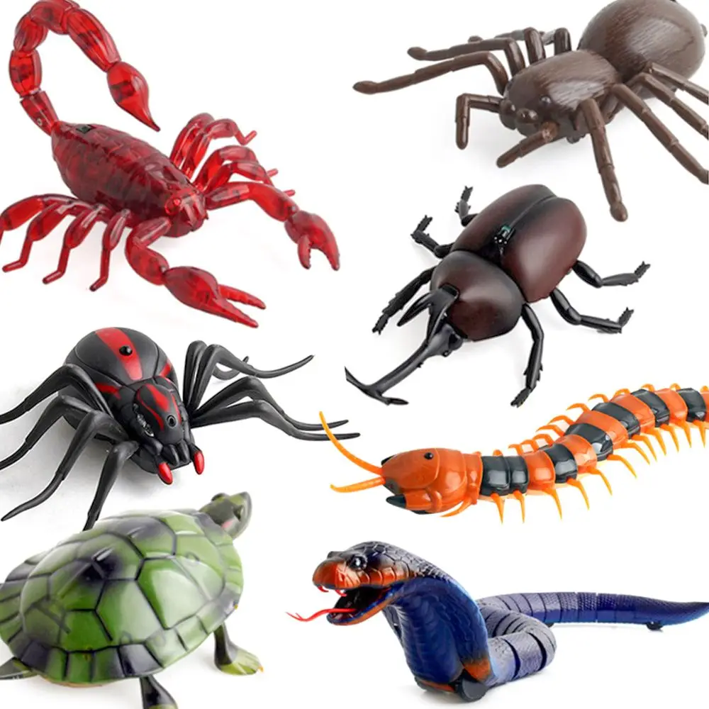 

Scorpion Ant Cockroach Gift Snake Prank Fake Toys Infrared RC Toy Remote Control