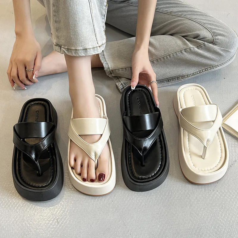 

Shoes Woman 2023 Slippers Summer Rubber Flip Flops Low Platform Pantofle Luxury Slides Shale Female Beach Hawaiian Soft New Desi