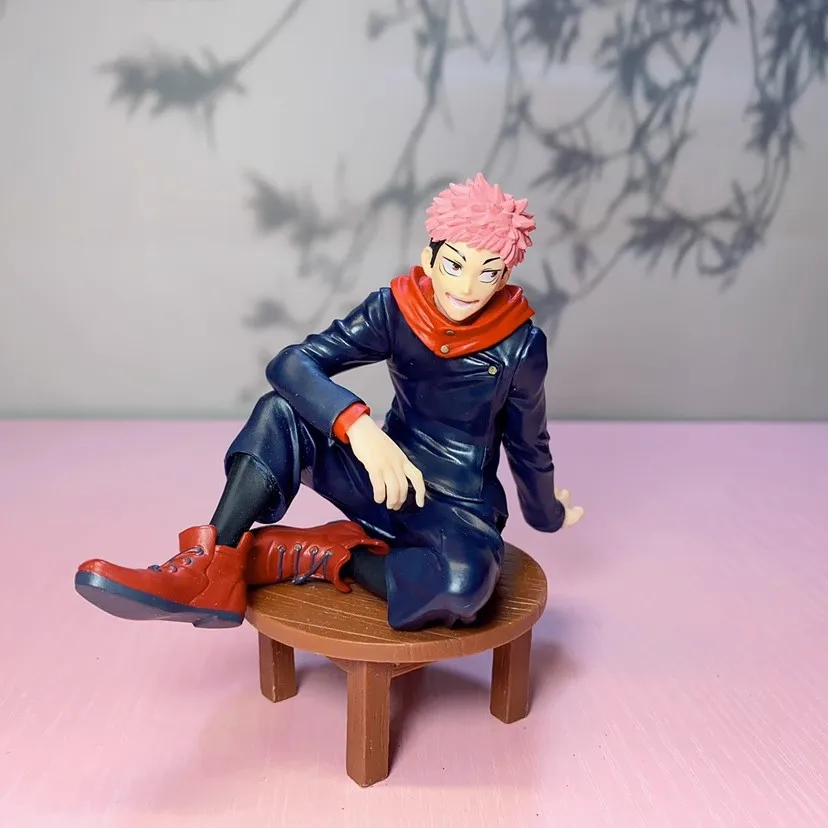 

8cm Jujutsu Kaisen Anime Figure Itadori Yuji Sitting Position Action Figures Collections Manga PVC Scene Ornaments Doll Gift Toy