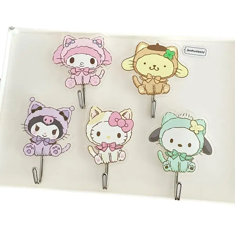 Рисунок 5 - Милые крючки для дверей Sanrio