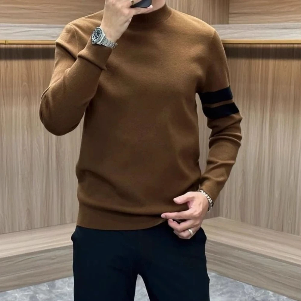 Футболка мужская однотонная облегающая с эмо-тематикой