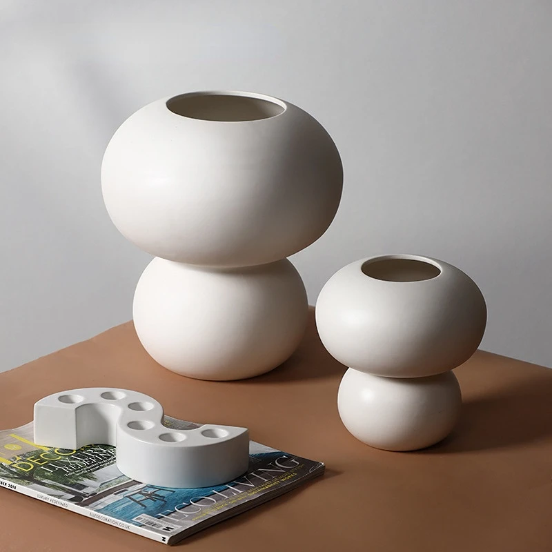 

Simple Japanese Style White Gourd Shaped Glazed Ceramic Vase Ornaments Home Model Room Decorations