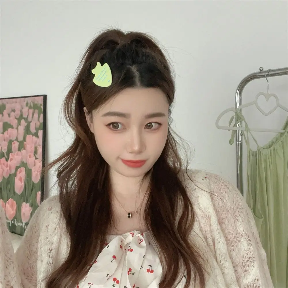 

2pcs/set Cute Candy Color Cartoon Fish Hairpin for Children Korean Sweet y2k Girls Colorful Mini Hair Clip Hair Accessory