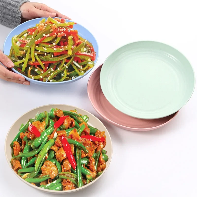 Круглые тарелки из пшеничной соломы