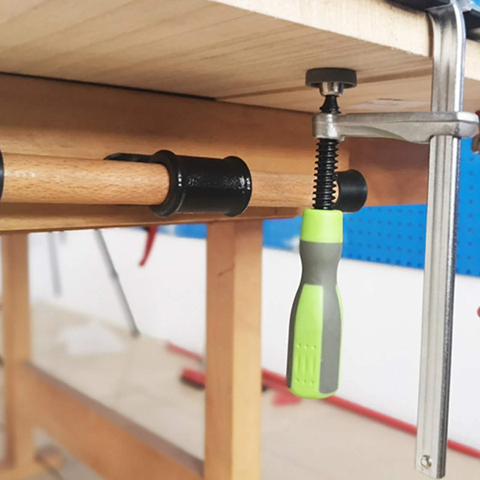 Рисунок 4 - Направляющая для деревообработки