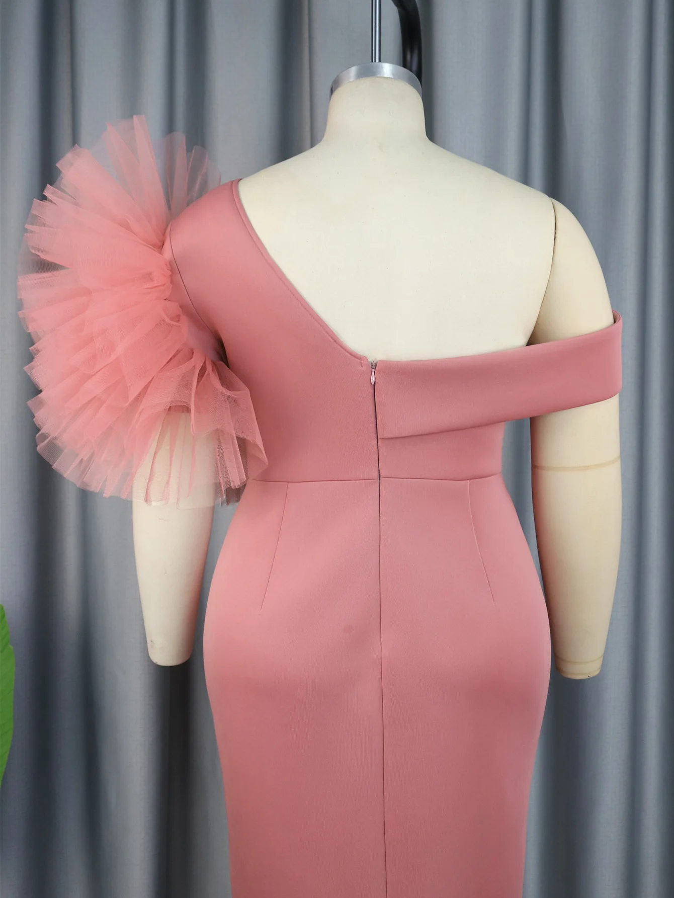 Plus Size Elegant Pretty Dress Women Mesh Sleeve One Shoulder Cloth Lady Casual Luxury Robe 2023 Summer Party Evening Dress