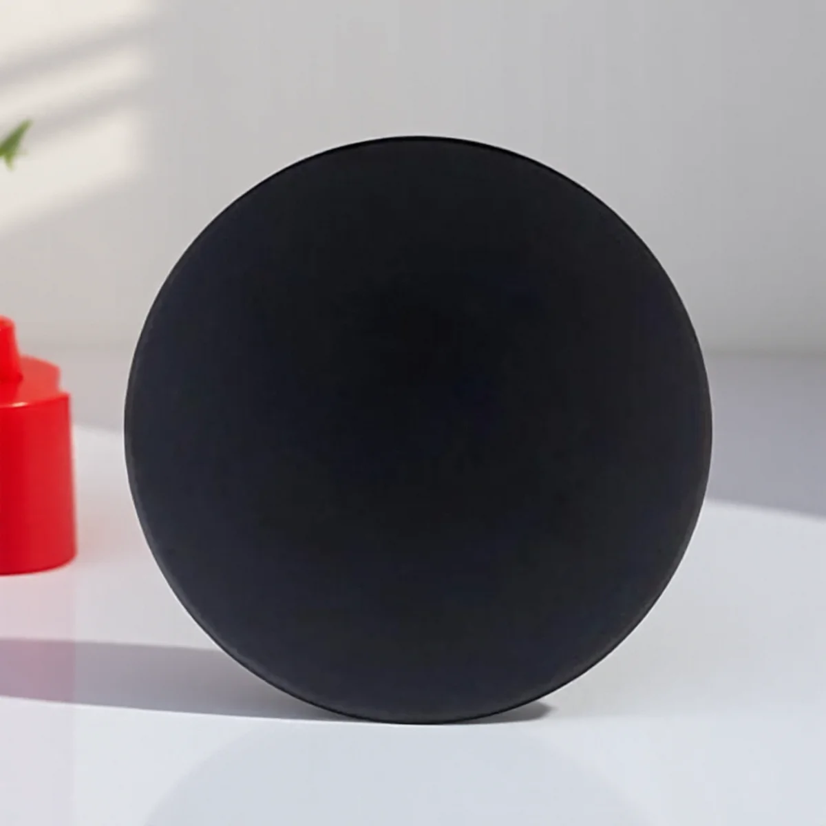 

Силиконовый самоклеящийся дверной стопор