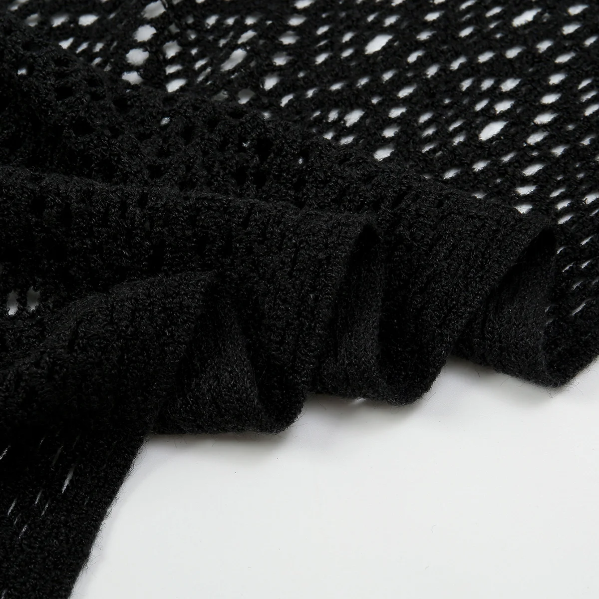 Комплект из двух предметов ажурная треугольная шаль с кисточками женская вуаль