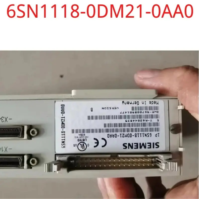 

Used 6SN1118-0DM21-0AA0 SIMODRIVE 611-D CLOSED-LOOP CONTROL PLUG-IN UNIT, 2 AXES, STANDARD CLOSED- LOOP CONTROL