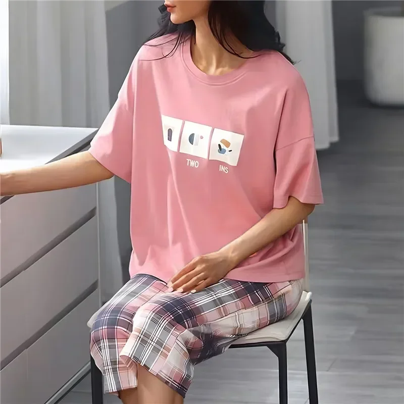 

Pyjamas Women Pajama Sets Summer Lounge Fashion Capris Sleep Cartoon Short-sleeved Home Sleepwear Plaid Pajama Polyester