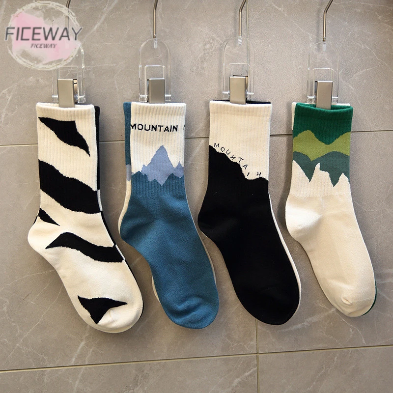

Fashion Style Men Socks Asymmetrical Pattern Street Hip Hop Skateboard Man Cotton Sock Breathable Harajuku Calcetines Hombre