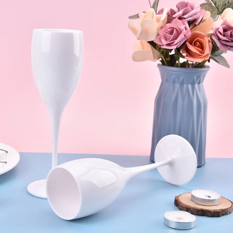 1 шт. прозрачный пластиковый бокал для вина 175 мл