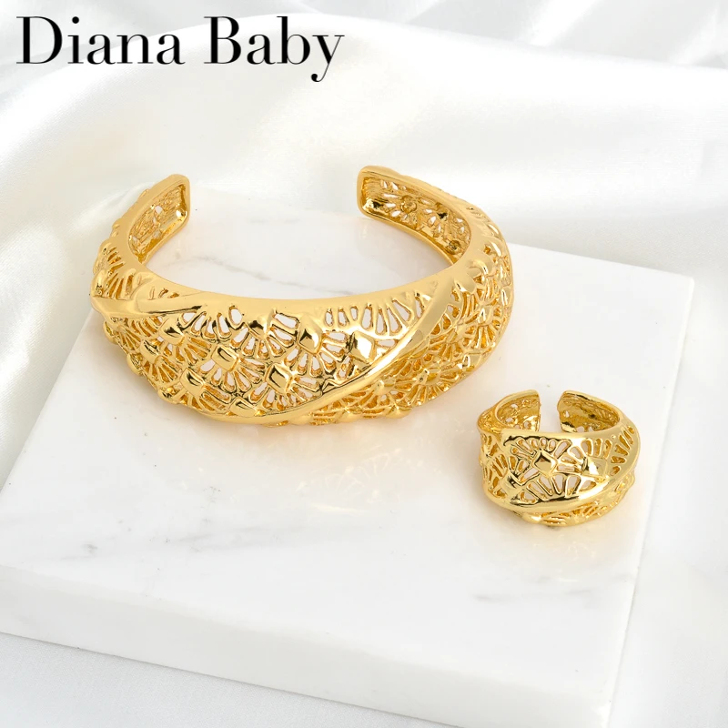 

Luxury Large Cuff Bangle Hight Quality Gold Plated Hollow Out Open Finger Rings For Women Dubai Wedding Jewelry Set Bridal Gift