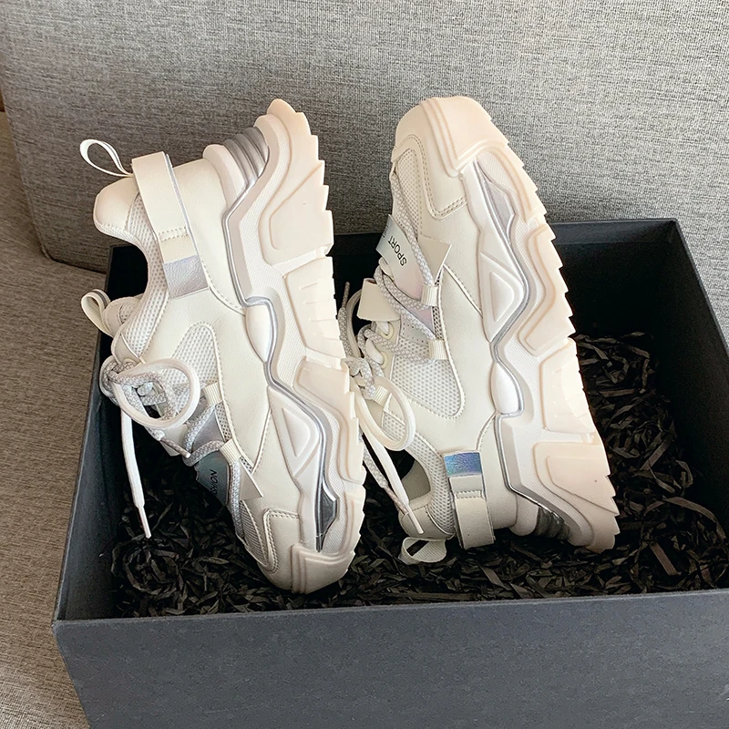 

Кроссовки женские сетчатые на платформе, осень 2022, дизайнерская спортивная обувь, женские повседневные кроссовки, светоотражающая женская ...