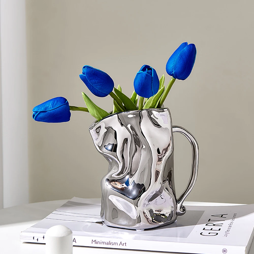 

Nordic Style Creative Pleated Ceramic Vase Modern Decorative Vases Living Room Decoration Dried Flower Plant Pot Home Docer Gift
